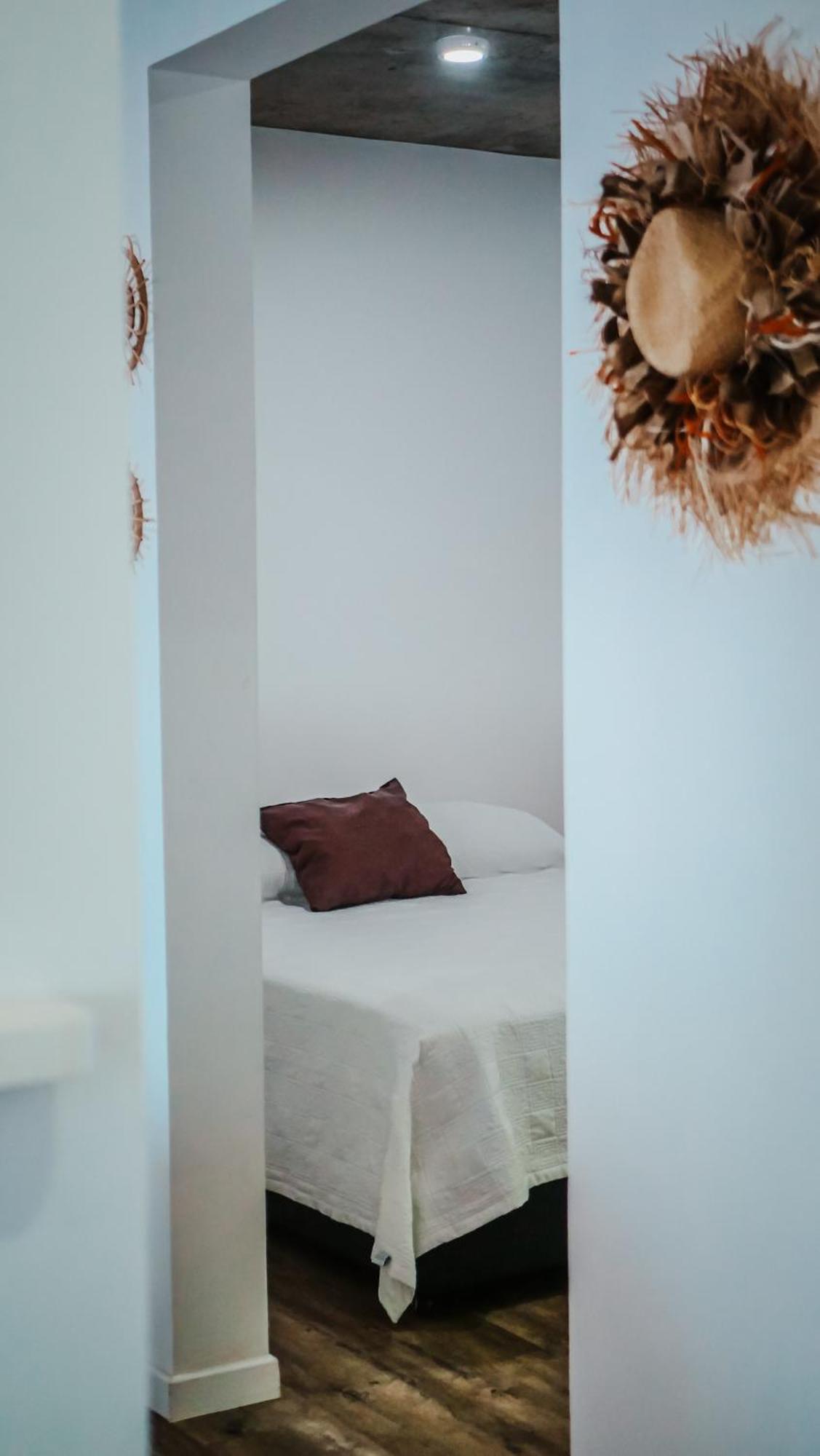 אוטורואה Pension Irivai, Appartement Rava 1 Chambre Bord De Mer מראה חיצוני תמונה